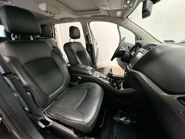 Thumbnail: 2014 Dodge Journey - 26