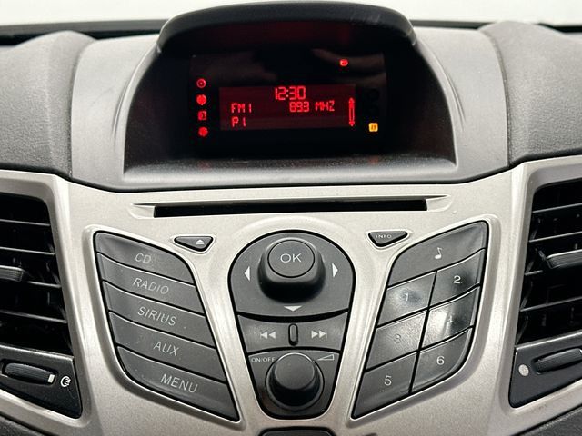 Thumbnail: 2011 Ford Fiesta - 11