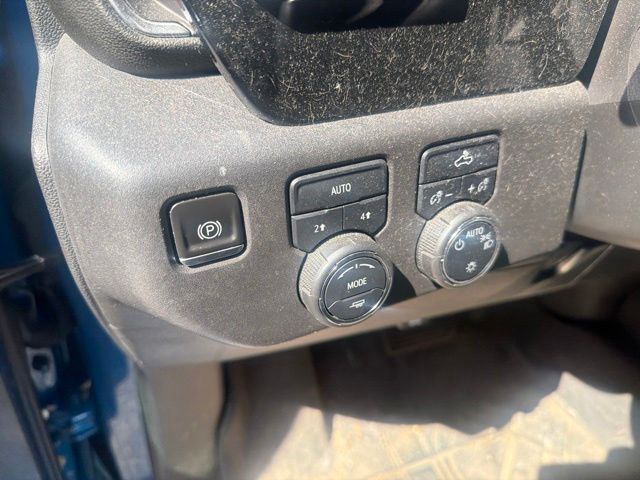 Thumbnail: 2022 Chevrolet Silverado 1500 - 17