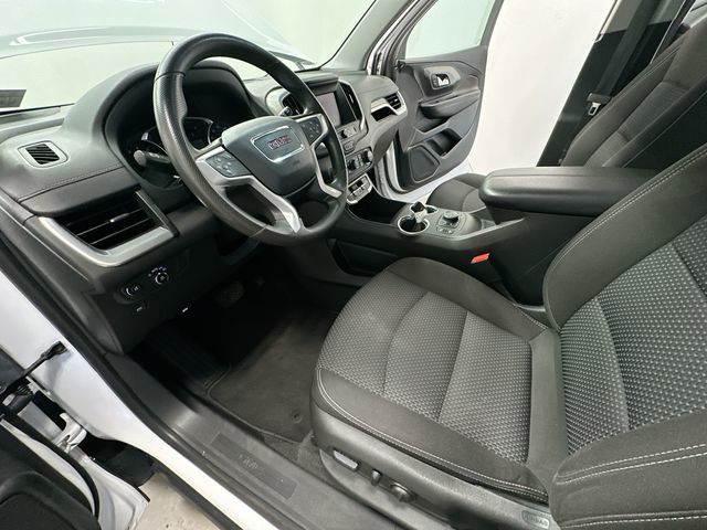 Thumbnail: 2022 GMC Terrain - 11