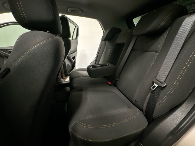 Thumbnail: 2018 Chevrolet Trax - 13