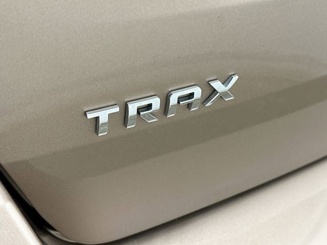 Thumbnail: 2018 Chevrolet Trax - 27