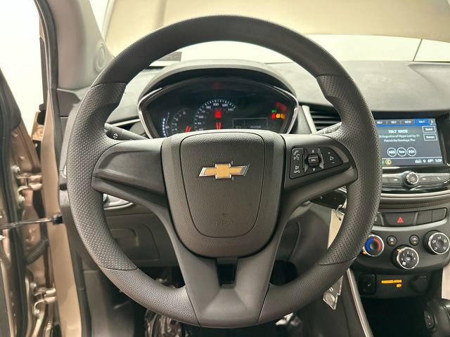 Thumbnail: 2018 Chevrolet Trax - 2