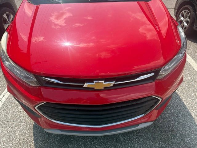 Thumbnail: 2017 Chevrolet Trax - 17