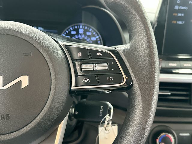 Thumbnail: 2023 Kia Forte - 20