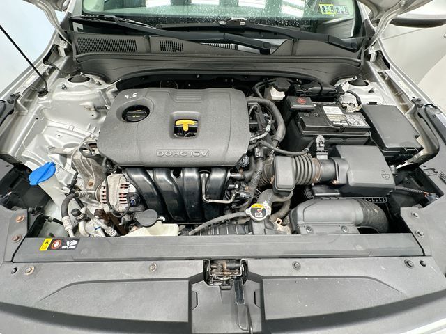 Thumbnail: 2019 Kia Forte - 9