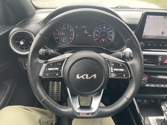 2022 Kia Forte GT-Line 2