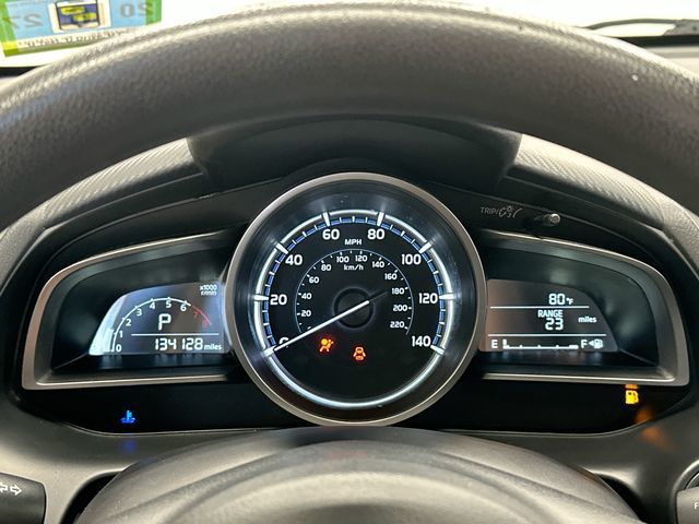Thumbnail: 2020 Toyota Yaris - 16