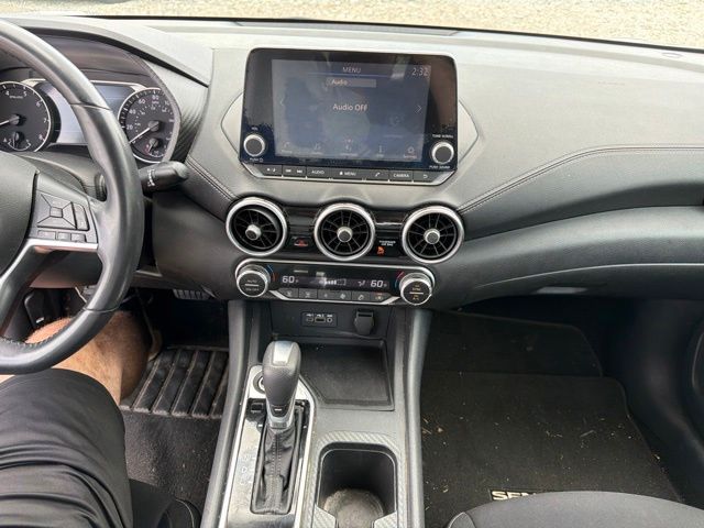 Thumbnail: 2020 Nissan Sentra - 12