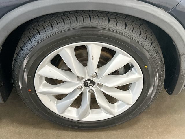 Thumbnail: 2019 INFINITI QX50 - 8
