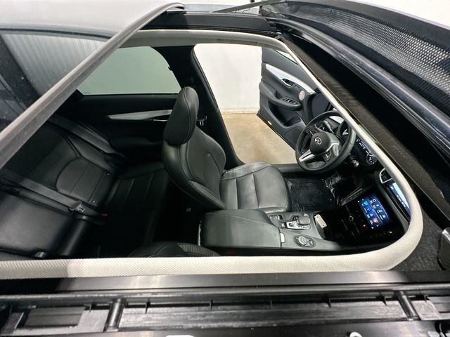Thumbnail: 2019 INFINITI QX50 - 17
