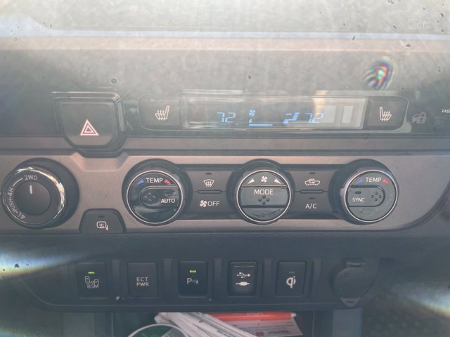 Thumbnail: 2017 Toyota Tacoma - 20
