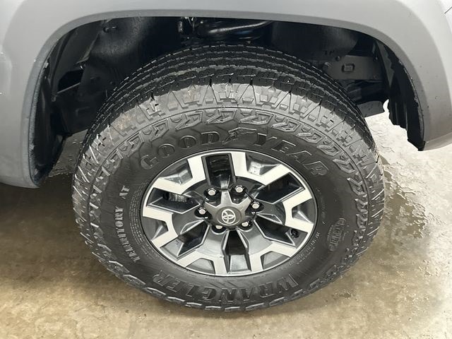 Thumbnail: 2022 Toyota Tacoma - 8