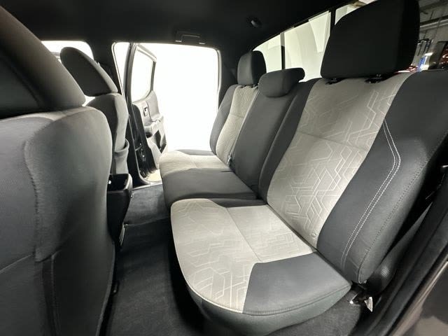 Thumbnail: 2022 Toyota Tacoma - 13