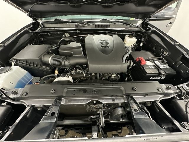 Thumbnail: 2022 Toyota Tacoma - 9