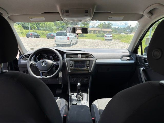 Thumbnail: 2019 Volkswagen Tiguan - 2