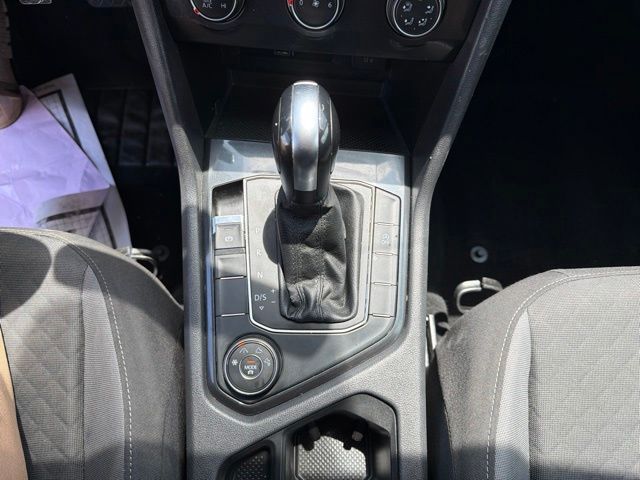 Thumbnail: 2019 Volkswagen Tiguan - 14