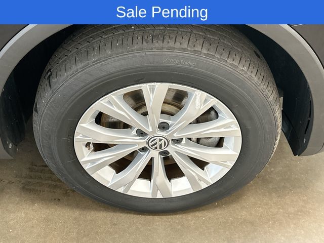 Thumbnail: 2019 Volkswagen Tiguan - 8