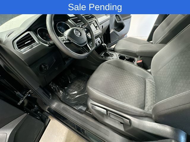 Thumbnail: 2019 Volkswagen Tiguan - 11