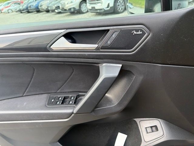 Thumbnail: 2019 Volkswagen Tiguan - 27