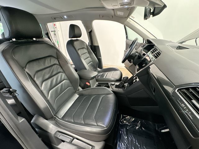 Thumbnail: 2019 Volkswagen Tiguan - 29
