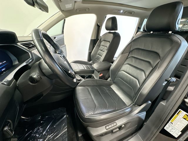 Thumbnail: 2019 Volkswagen Tiguan - 12