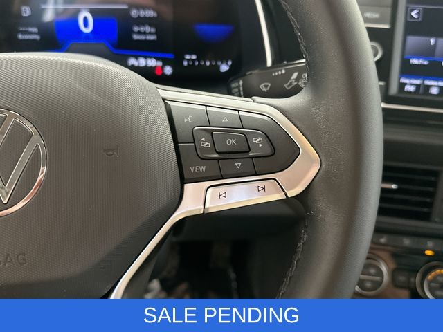 Thumbnail: 2024 Volkswagen Jetta - 17