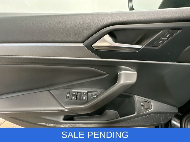 Thumbnail: 2024 Volkswagen Jetta - 23