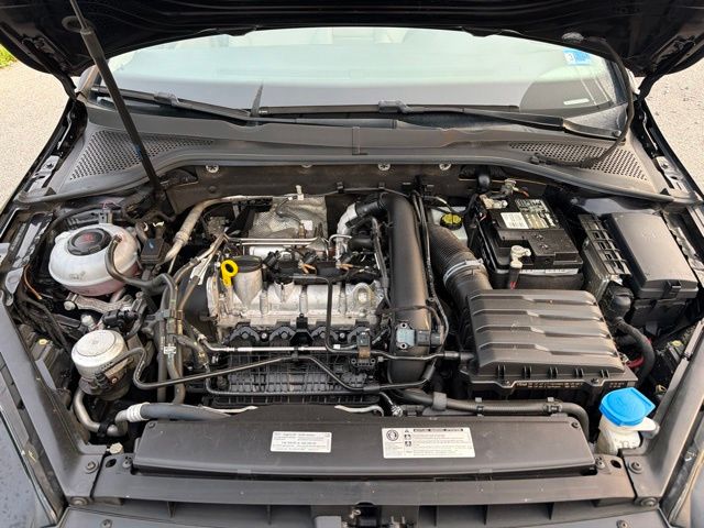 Thumbnail: 2019 Volkswagen Golf - 8
