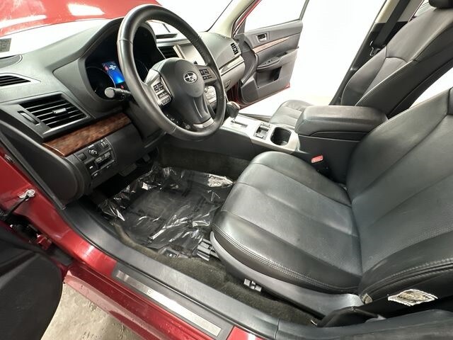 Thumbnail: 2013 Subaru Legacy - 12