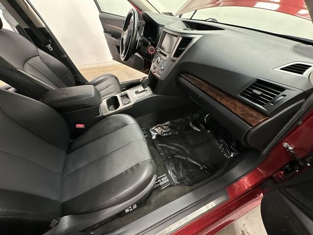 Thumbnail: 2013 Subaru Legacy - 24