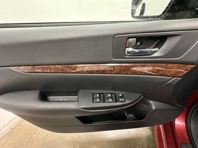 Thumbnail: 2013 Subaru Legacy - 23