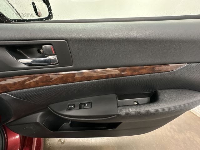 Thumbnail: 2013 Subaru Legacy - 26