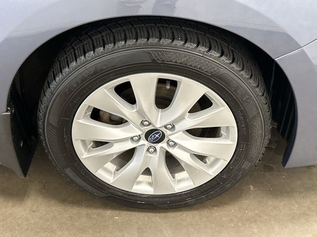 Thumbnail: 2015 Subaru Legacy - 8
