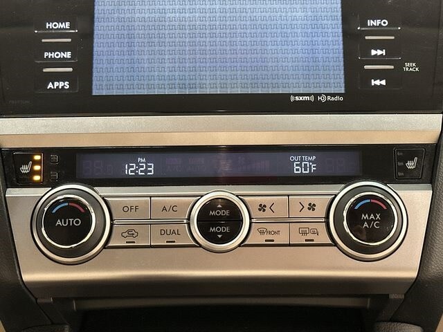 Thumbnail: 2016 Subaru Legacy - 21