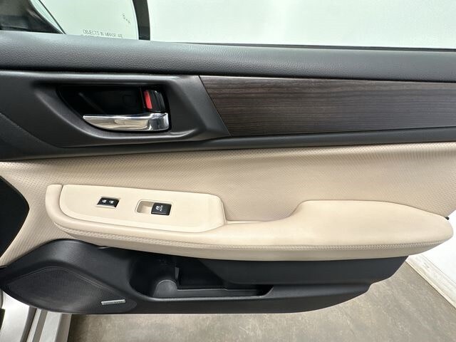 Thumbnail: 2016 Subaru Legacy - 26