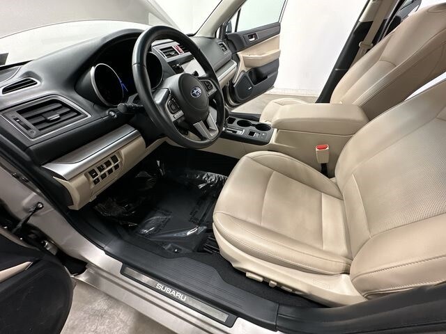 Thumbnail: 2016 Subaru Legacy - 11