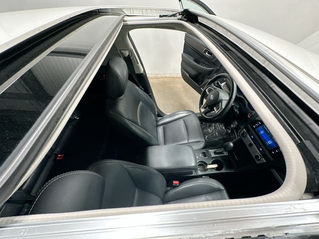 Thumbnail: 2015 Subaru Legacy - 2