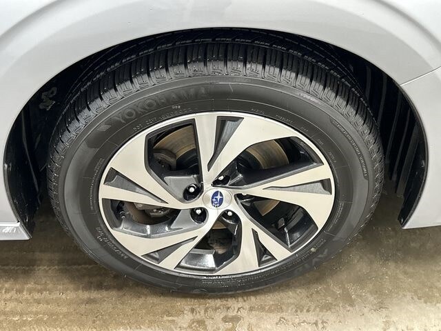 2020 Subaru Legacy Premium 8