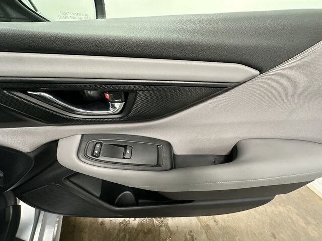 2020 Subaru Legacy Premium 28