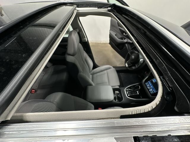 Thumbnail: 2025 Subaru Legacy - 17