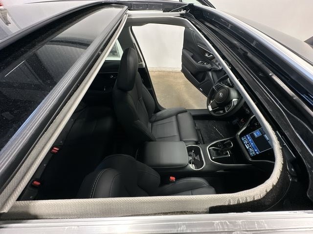 Thumbnail: 2025 Subaru Legacy - 17