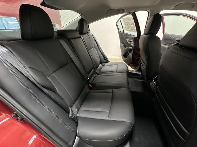 Thumbnail: 2025 Subaru Legacy - 27