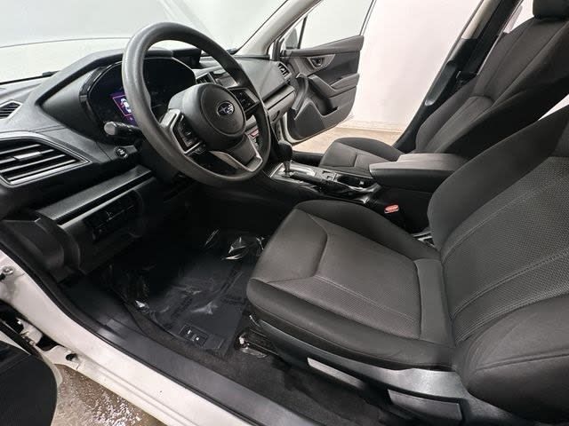 Thumbnail: 2023 Subaru Impreza - 11