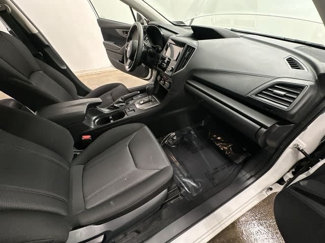 Thumbnail: 2023 Subaru Impreza - 14