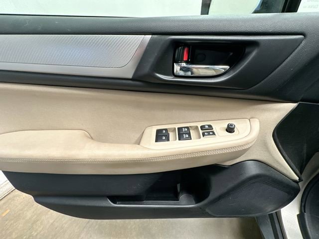 Thumbnail: 2016 Subaru Outback - 17
