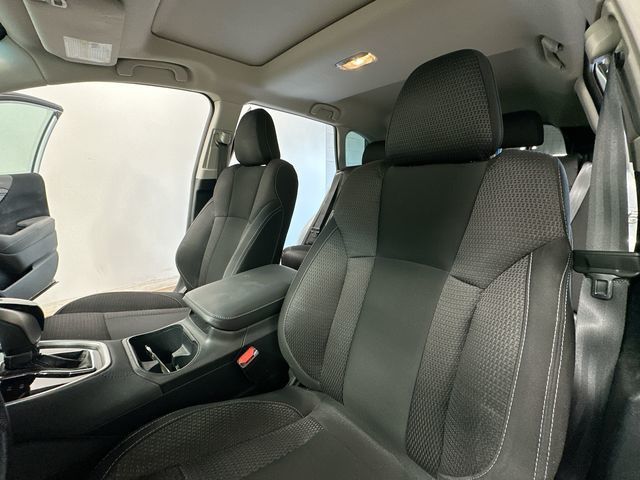 Thumbnail: 2022 Subaru Outback - 8
