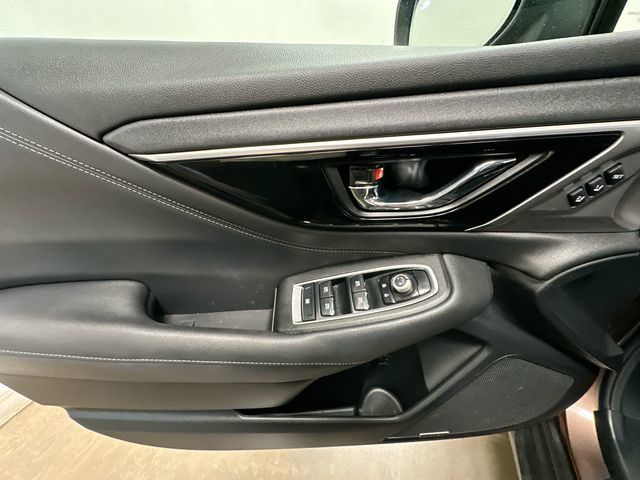 Thumbnail: 2022 Subaru Outback - 25