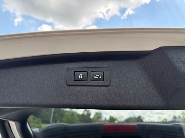 Thumbnail: 2021 Subaru Outback - 22