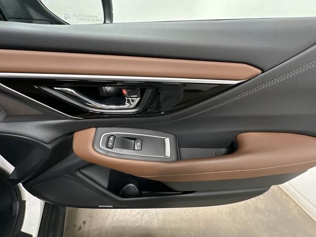 2022 Subaru Outback Touring 30